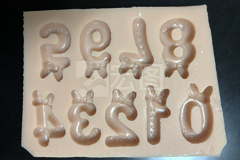 數(shù)字蠟燭硅膠模具細(xì)節(jié) 數(shù)字蠟燭硅膠模具細(xì)節(jié)