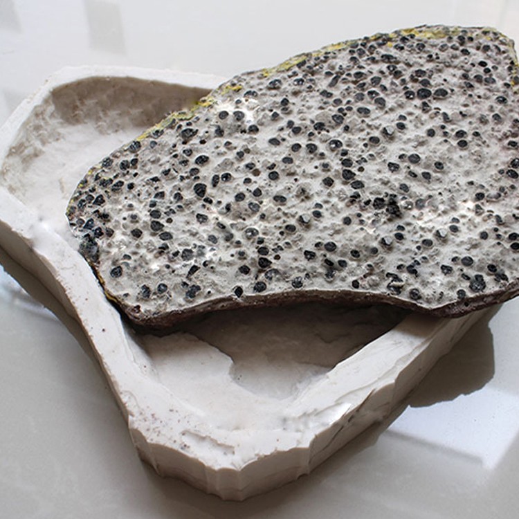 人造文化石硅膠模具為什么會開裂？