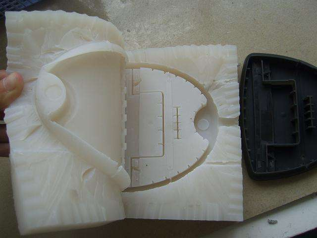 決定模具硅膠產(chǎn)品價(jià)格的因素有哪些？