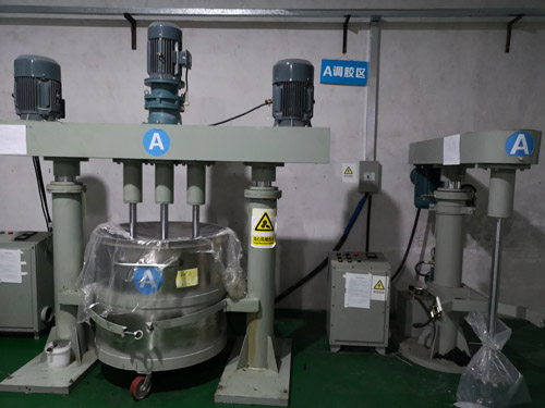 制作模具硅橡膠產(chǎn)品時需要什么設(shè)備？